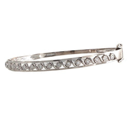 18K White Gold Diamond Bangle