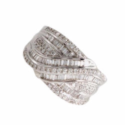 18K White Gold Diamond Ring