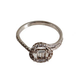 18K White Gold Diamond Ring