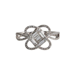 18K White Gold Diamond Ring